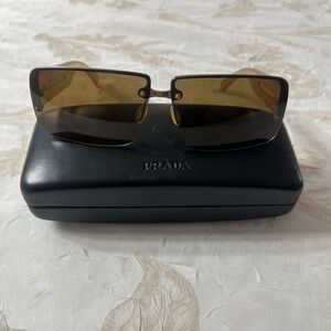 Prada SPR58B Rimless Shield sunglasses! Vintage from the 1990’s original case!